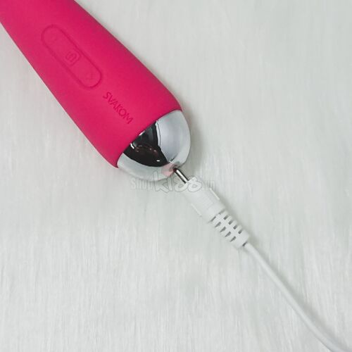 Chày rung Svakom Mini Emma Mỹ - Sang trọng, mạnh mẽ, dễ dùng Chày rung Svakom Mini Emma Mỹ - Sang trọng, mạnh mẽ, dễ dùng