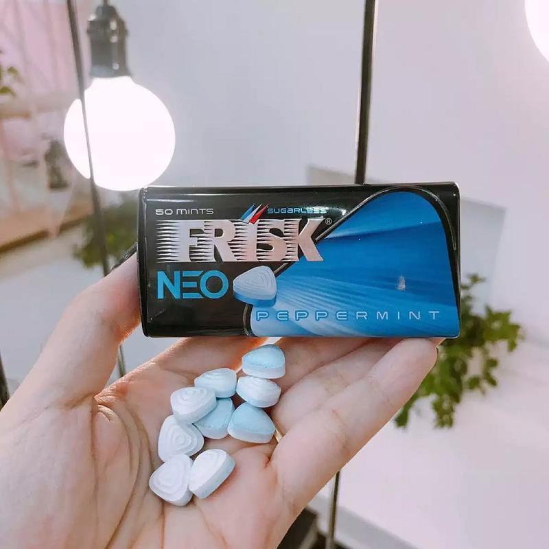 Frisk Neo Peppermint kẹo ngậm tình yêu Nhật Bản 50 viên