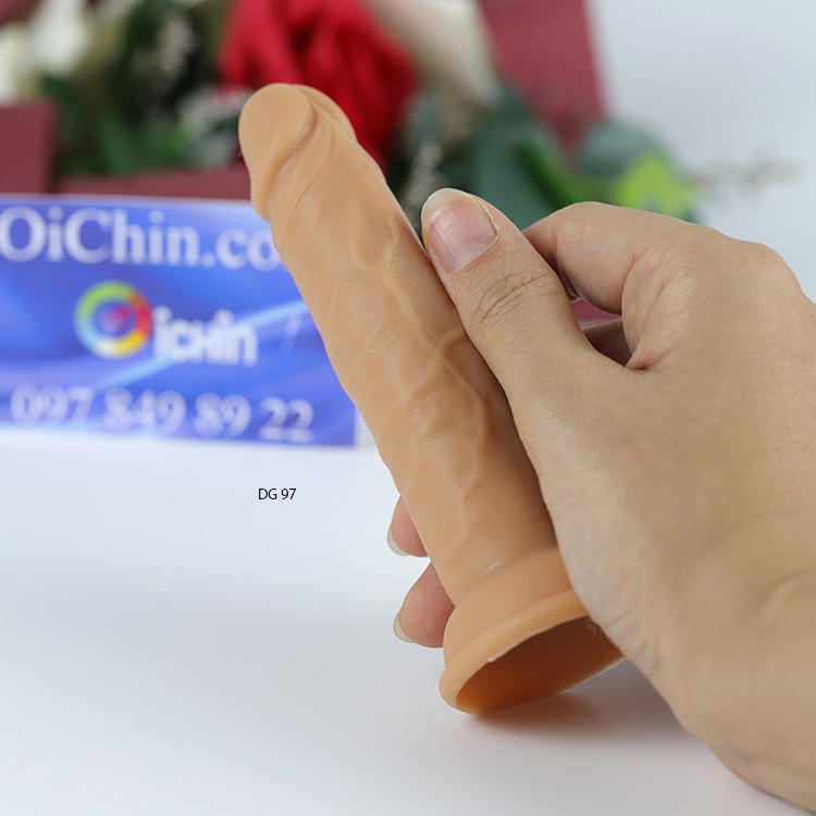 Dương vật giả hít tường có 2 size nhỏ cho bạn nữ lần đầu sử dụng